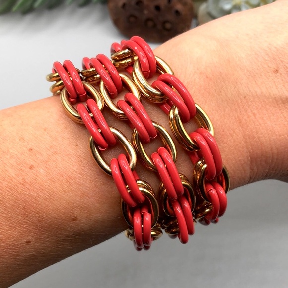 Fashion Jewelry Jewelry - Gold Tone And Red Enamel Chunky Link Bracelet